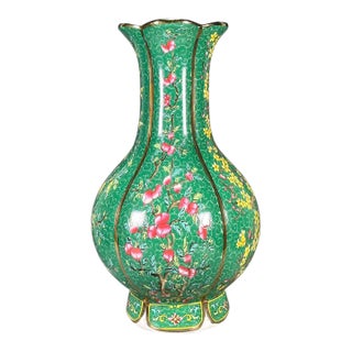 Vintage 1960s Chinese Green Ground Famille Rose "Fruits" Lobed Vase With Original Label For Sale