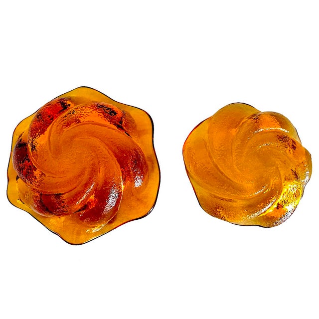 1960s Hand Blown Fenton Glass Rose Swirl Ashtray/Catchalls, Set of 2 For Sale - Image 10 of 11
