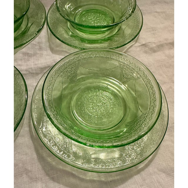 Farmhouse Federal Glass Georgian Lovebirds Dessert Bowls & Plates-Set of 8 For Sale - Image 3 of 6
