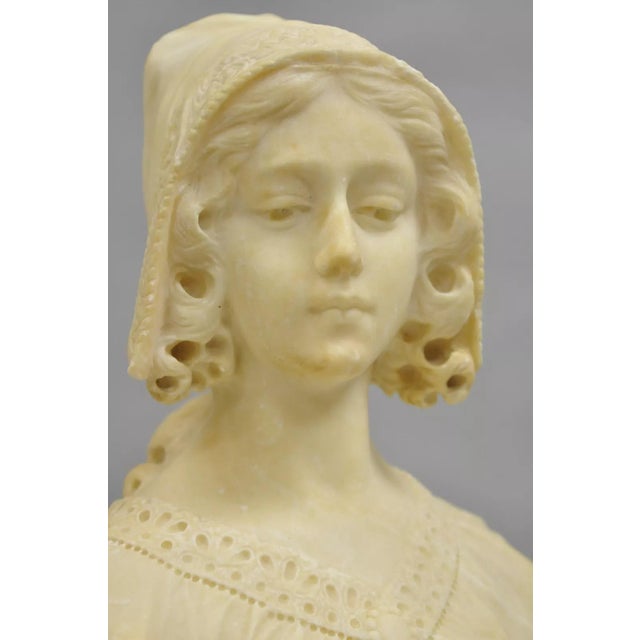 Early 20th Century Antique Victorian Carved Alabaster Marble Figural Young Woman Maiden Bust Statue For Sale In Philadelphia - Image 6 of 12