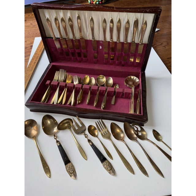 Mid 20th Century Dirilyte Table Settings Set - Regal Pattern- 93 Pieces ...