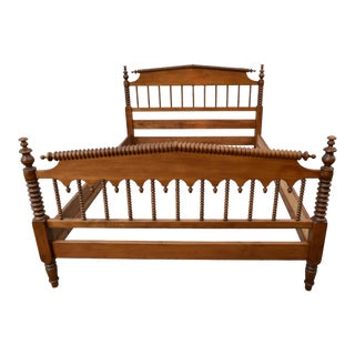 Vintage Unique Full Size Americana Style Maple Bed For Sale