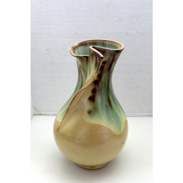 Signed by Marcel Garcia Arroyo MCM Master Ceramic Scupltural Ribbon Vase - 11" For Sale - Image 4 of 15