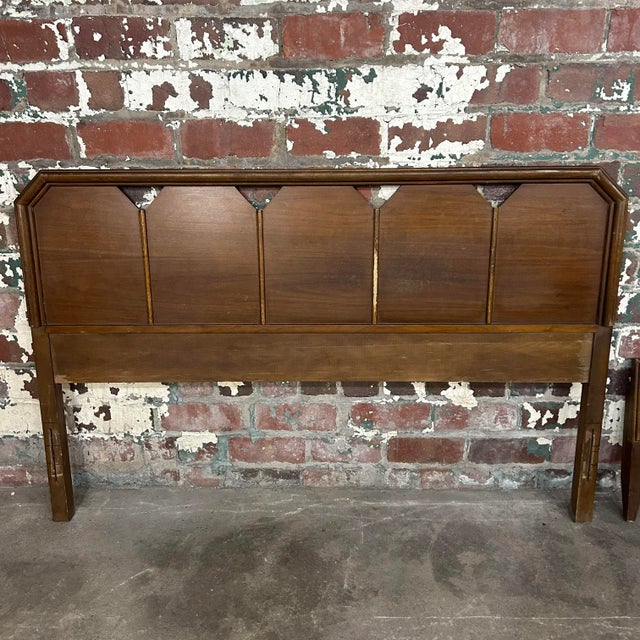 Mid Century Modern Full Size Headboard and Footboard This is a beautiful walnut headboard and footboard in a modern and...