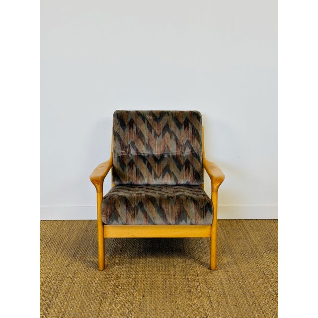 Brutalist Vintage Chair in Beech and Geometric Fabric, 1970 For Sale - Image 3 of 18