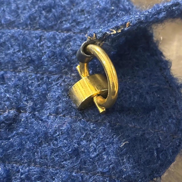 Textile A Stylish 1960s Blue and Creamy Fabric Double-Face Italian Hand-Bag For Sale - Image 7 of 9