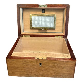 Vintage Dunhill Wooden Cigar Humidor, Made in England For Sale