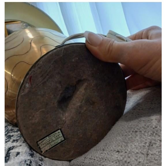 1950s Art Deco Gold Ceramic Lamp Etched Wavy Lines Modern W Shade Underwriters For Sale - Image 16 of 18