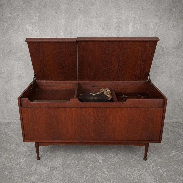 Mid-Century Teak Armstrong Radiogram Record Player Cabinet For Sale - Image 10 of 10