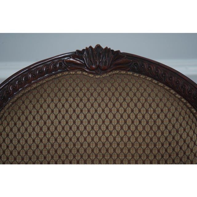 1990s Set of 10 Henredon Georgian Mahogany Dining Room Chairs For Sale - Image 5 of 18