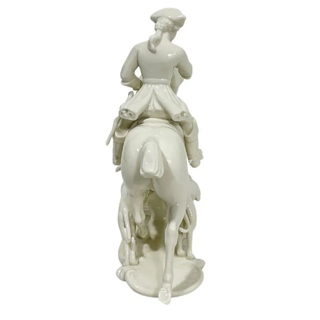 White Porcelain Sculpture by Theodor Kärner Red Hunt for Nymphenburg For Sale - Image 6 of 7