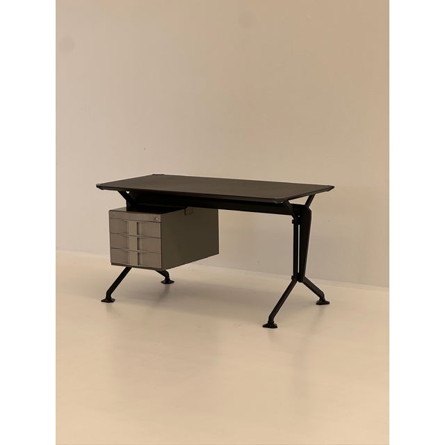 Arco Series Desk by Studio BBPR for Olivetti, 1960s For Sale - Image 15 of 15