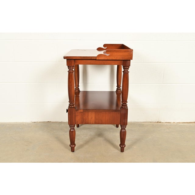 Davis Cabinet Co. American Colonial Carved Solid Cherry Wood Nightstand, Circa 1960s For Sale - Image 12 of 14