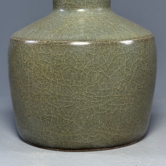 Antique Chinese Official‑Style Celadon Disk‑Mouth Vase For Sale - Image 4 of 7