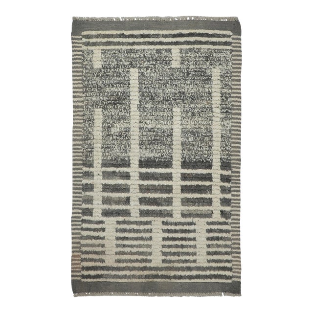 Contemporary Gift-Sized Rug With Geometric Design by Rug & Kilim, India For Sale
