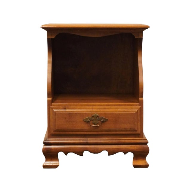 Sprague & Carleton Solid Hard Rock Maple Colonial Early American 19" Open Cabinet Nightstand For Sale - Image 13 of 13
