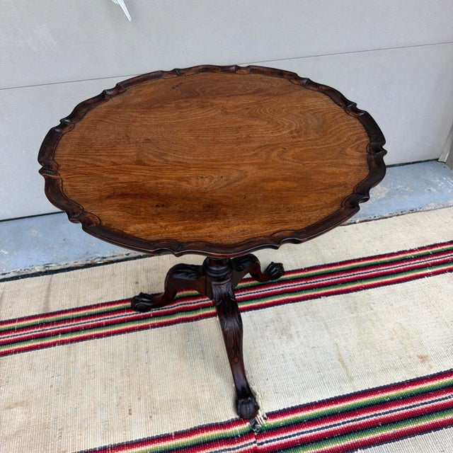 A Fine Antique George III Mahogany Carved Pie Crust Tilt Top Tea Table, 18th Century For Sale - Image 18 of 18