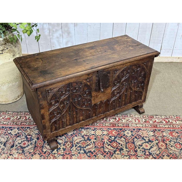 Brown 18th Century Oak Chest with Gothic Decoration For Sale - Image 8 of 18