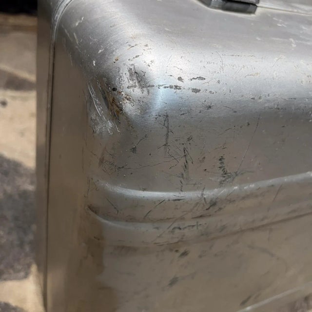 Silver 1970s Zero Halliburton Aluminum Hard Suitcase Vintage Modern Luggage For Sale - Image 8 of 13