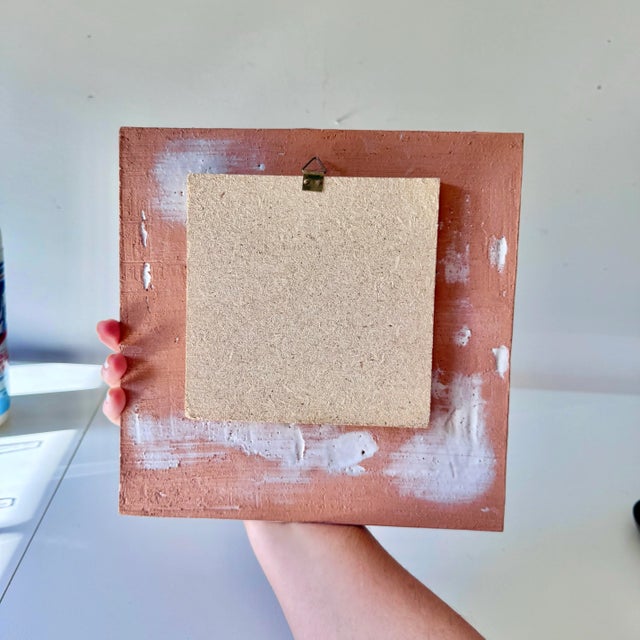 White Late 20th Century Hand Painted Majolica Love Birds Sculpted Floral Decorative Wall Hanging Tile Plate For Sale - Image 8 of 8