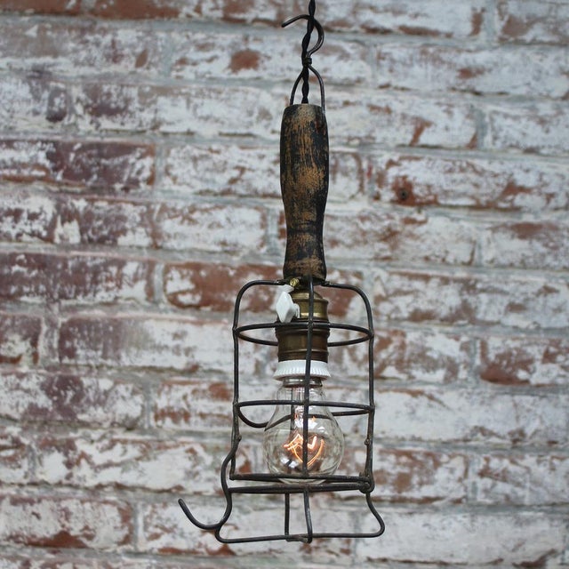 French Work Ceiling Lamp with Wooden Handle and Brass & Iron Cage For Sale - Image 4 of 5