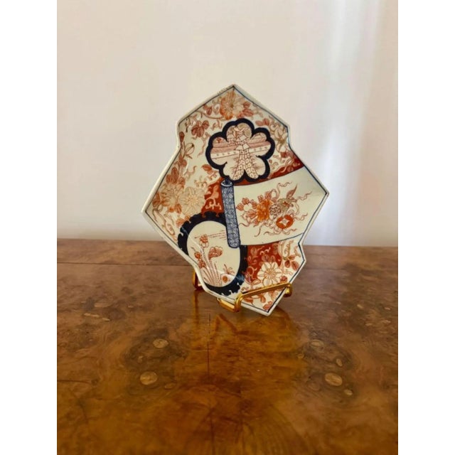 Antique Japanese Imari Unusual Shaped Plate, 1900 For Sale - Image 3 of 5