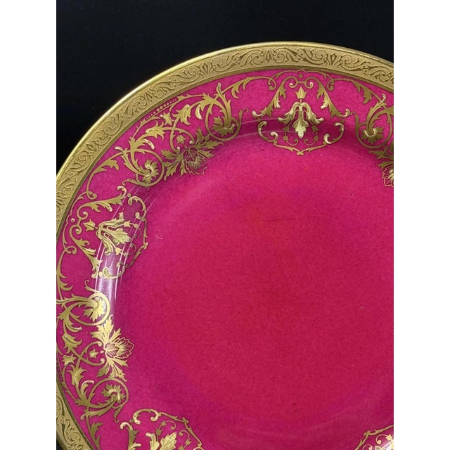 French Crimson & Gilt Porcelain Cabinet Plates from WG Co Limoges, 1890s, Set of 2 For Sale - Image 4 of 17