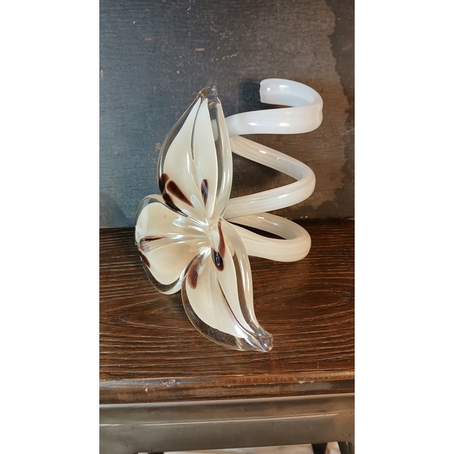 Vintage Hand-Blown Art Glass Lily Sculpture — In the Style of Murano For Sale - Image 9 of 13