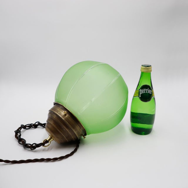 1930s 1930s Art Deco Pendant Light in Rare Green Opal Glass and Brass. For Sale - Image 5 of 5