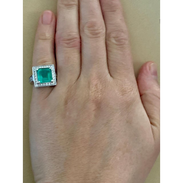 4 Carat Emerald Cut Colombian Emerald and Diamond Ring 14 Karat Gold Estate For Sale - Image 14 of 18