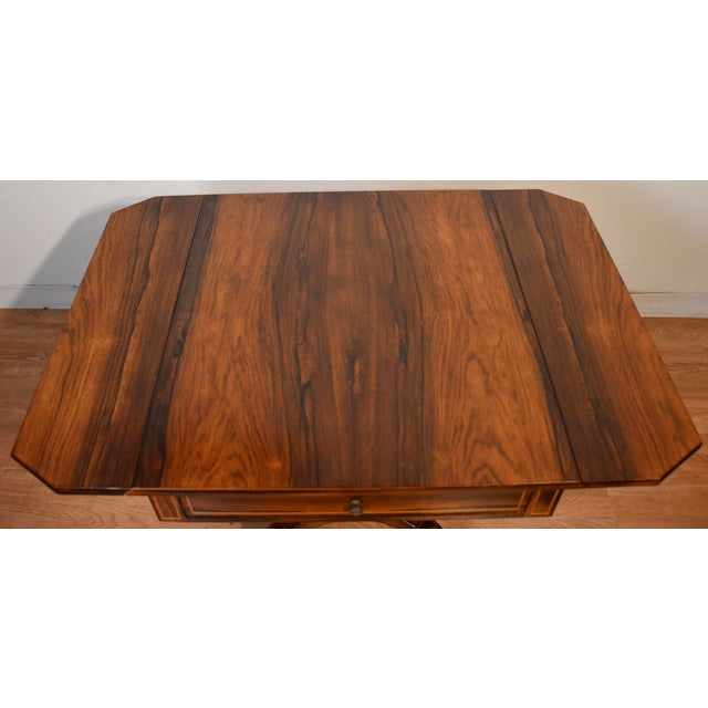 Traditional 1900s Antique English Regency Rosewood Pembroke Drop-Leaf Side Table For Sale - Image 3 of 15