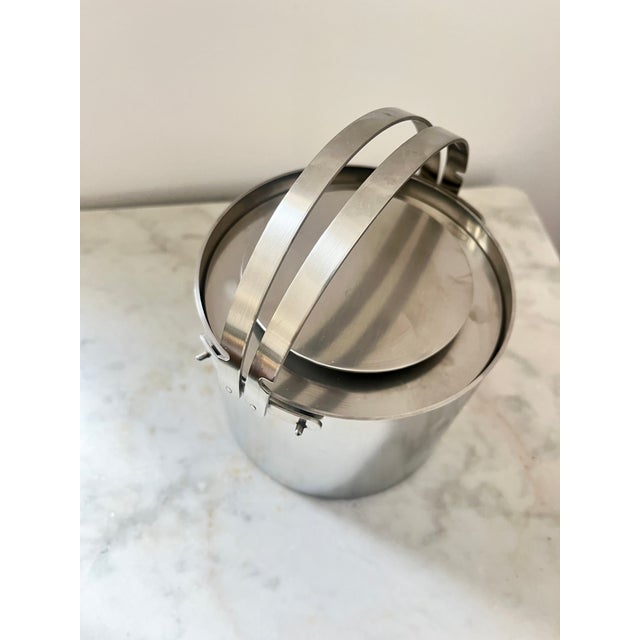 Vintage Cylinda Line Ice Bucket in Stainless Steel by Arne Jacobsen for Stelton, Denmark, 1967 For Sale - Image 11 of 14