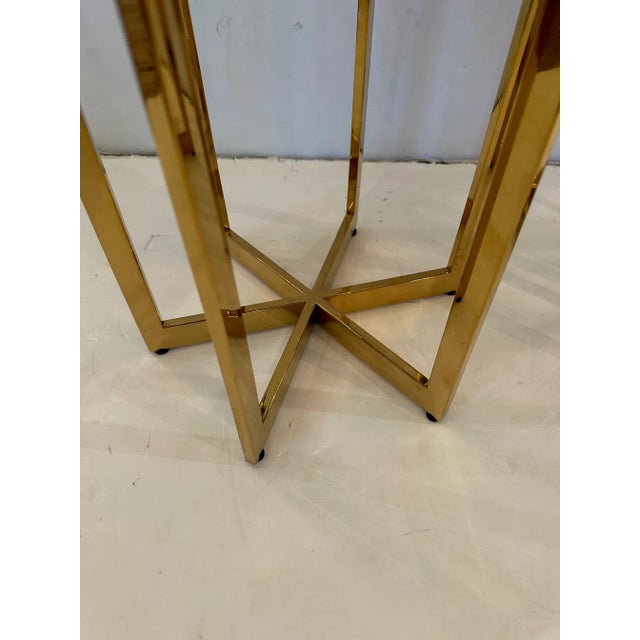 Hollywood Regency Brass & Beveled Blue Mirrored End Tables -A Pair For Sale In Philadelphia - Image 6 of 9