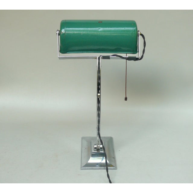 Metal Art Deco Bankers Lamp in Chrome-Plated and Green Enameled Shade, 1920s For Sale - Image 7 of 18