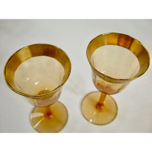 Glass 1940s Amber & Gold Cordial Stems & Large Goblet Set- 7 Pieces For Sale - Image 7 of 8