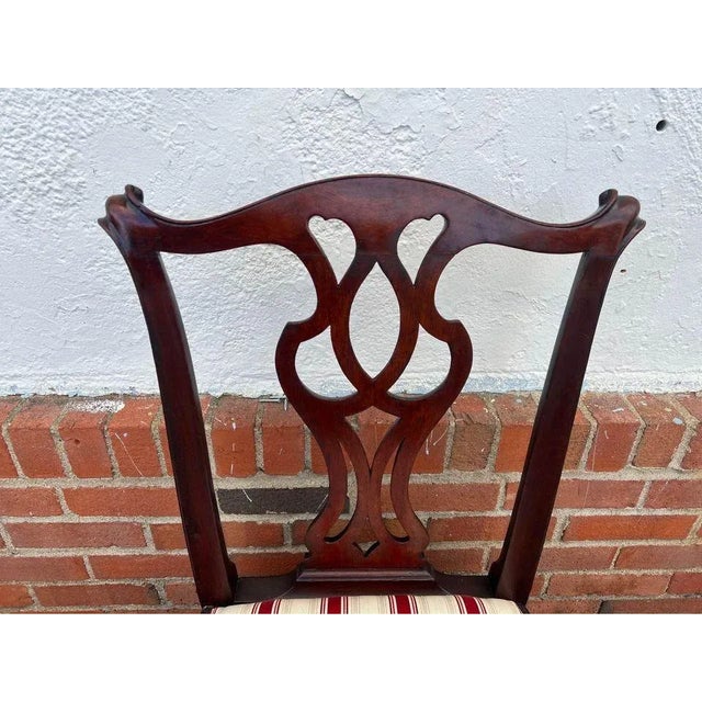 English 18th Century Pair of English Antique Chippendale Style Mahogany Side Chairs For Sale - Image 3 of 13