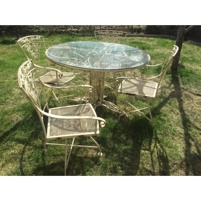 Vintage Woodard Wrought Iron Patio Set - Set of 5 | Chairish (640 x 640 Pixel)