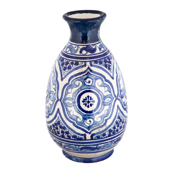 1960s Mid Century 1960s Morocco Moroccan Blue and & White Vase Ceramic Indigo Cobalt Vintage For Sale - Image 5 of 5