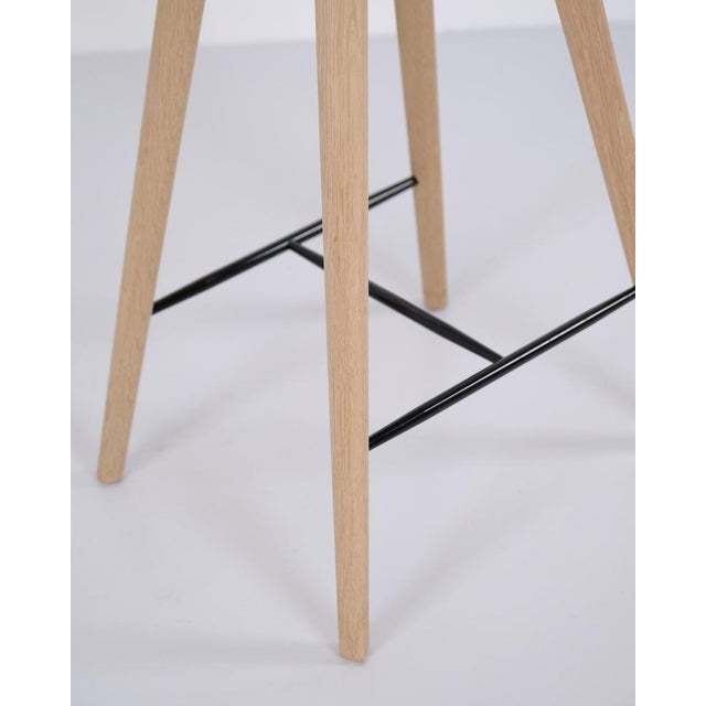 Mater Bar Stools in Oak and Natural Leather, Set of 2 For Sale - Image 6 of 9