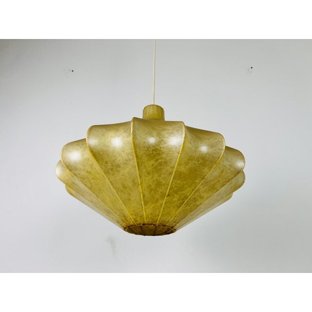 1960s Mid-Century Modern Cocoon Pendant Light, 1960s, Italy For Sale - Image 5 of 11