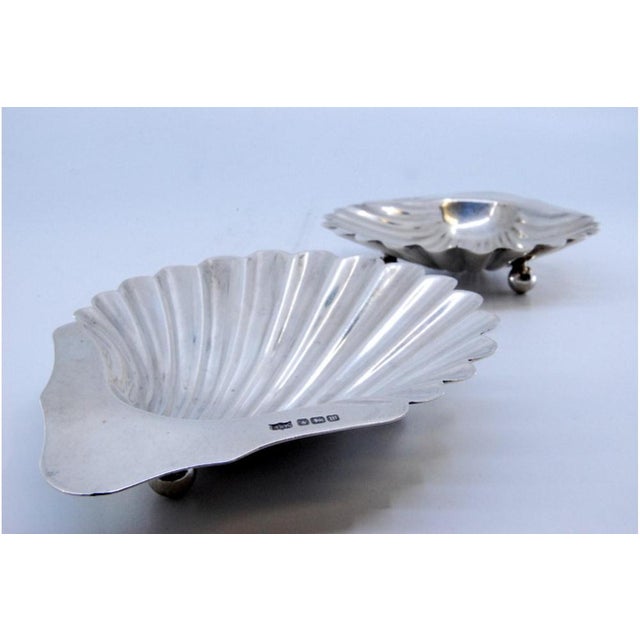 Shell-Shaped Silver Ringlets with Round Feet, Set of 2 For Sale - Image 9 of 10