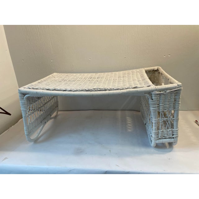 Nice vintage white wicker bed tray with a side pocket for books or newspapers