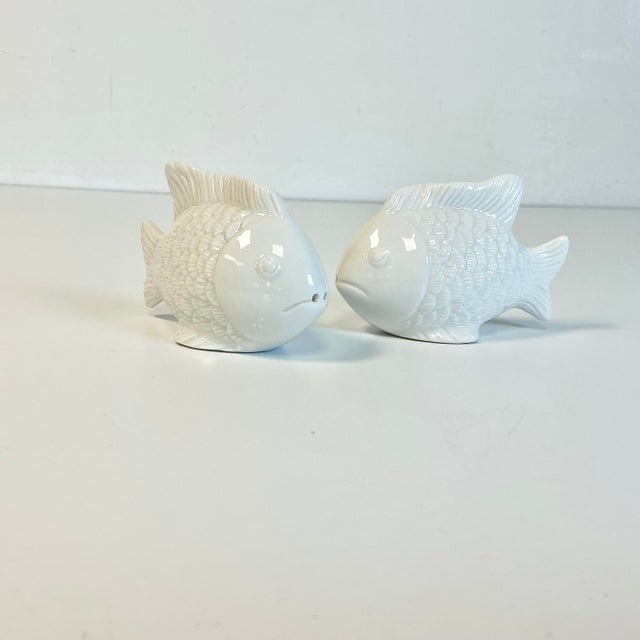 1980s 1980s Vintage Coastal Trompe L’Oeil Le BlancPorcelain Fish Salt & Pepper Shakers - A Pair For Sale - Image 5 of 14