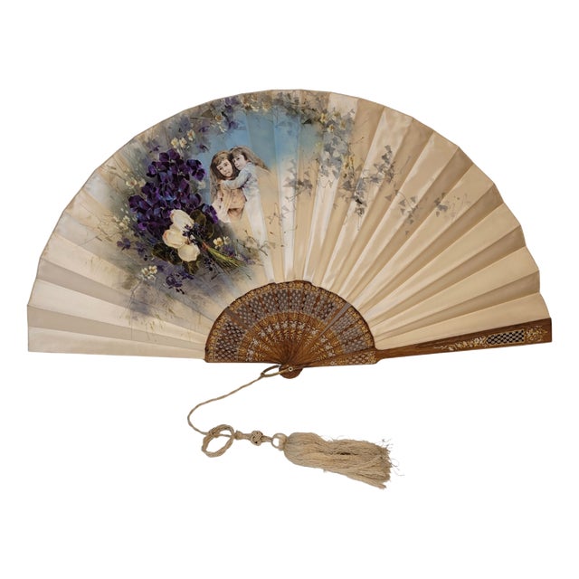 Large Romantic Pericón Fan in Painted Silk and Gilded and Silvered Wood, 1890s For Sale