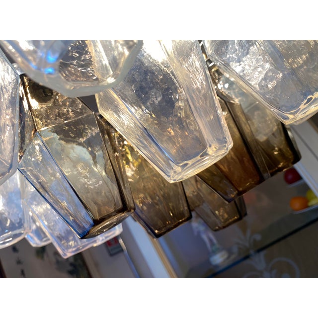 Early 21st Century Italian Poliedro Opalino and Smoke Glass Murano Glass Venini Style Sputnik Chandelier For Sale - Image 4 of 10