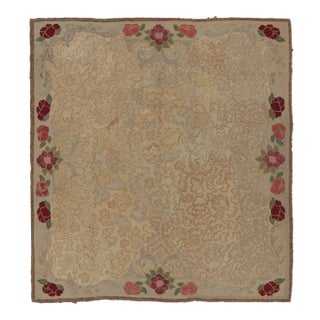 Antique 20th Century Hooked Rug in Beige With Rose Floral Borders - Rug & Kilim For Sale