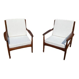 Set of Scandinavian Teak Lounge Chairs in the Style of Grete Jalk For Sale