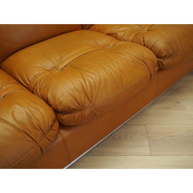Space Age Orange Leather Sofa, Italy, 1960s For Sale - Image 11 of 18