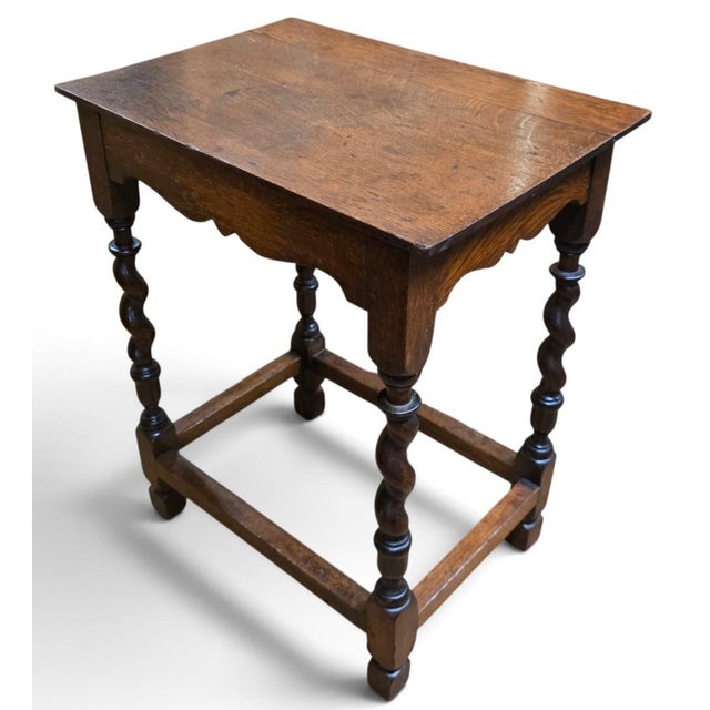 English Late 17th Century English Oak Side Table With Spiral-Turned Legs and Scalloped Frieze, Circa 1680–1700 For Sale - Image 3 of 18