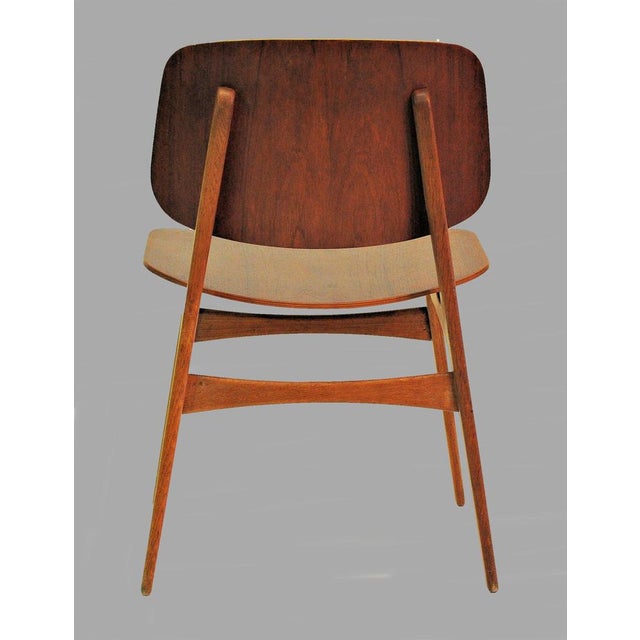 Wood Shell Chairs in Oak and Teak by Børge Mogensen for Søborg Møbelfabrik, 1950s, Set of 2 For Sale - Image 7 of 9
